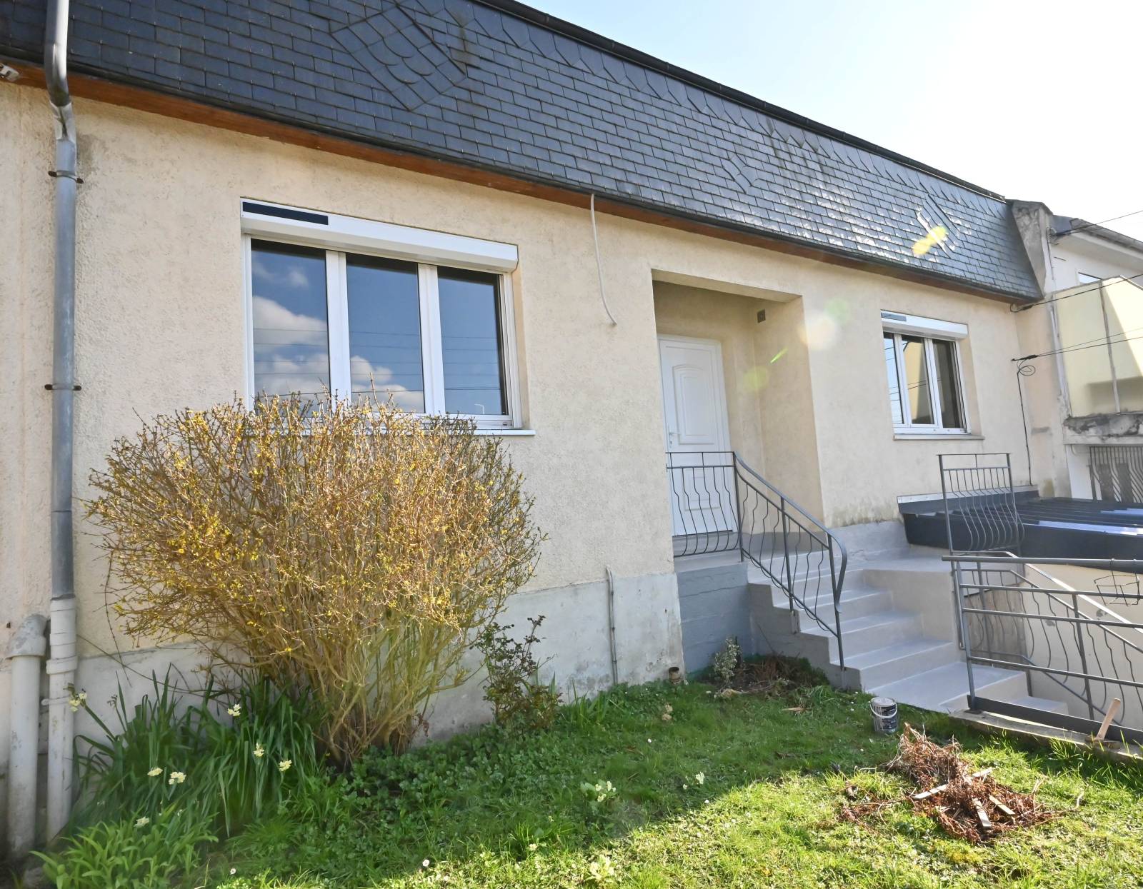 EN EXCLUSIVITÉ, Maison RÉNOVÉE, avec JARDIN et GARAGE située au HAVRE secteur Sainte-Cécile (76610)