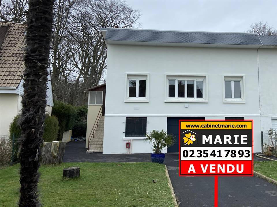 VENDU ! En EXCLUSIVITÉ, PLAIN-PIED surélevé avec GARAGE et JARDIN sur le SECTEUR CALME des ACACIAS au HAVRE (76620)