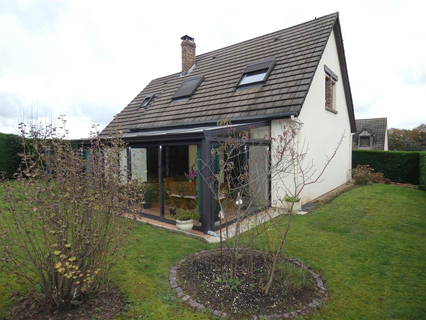 Pavillon avec terrasse et garage à la vente Épouville