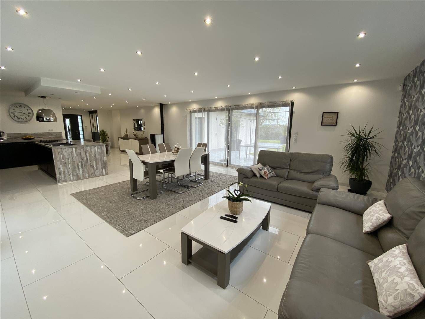 Maison de ville contemporaine à vendre Saint-Romain-de-Colbosc