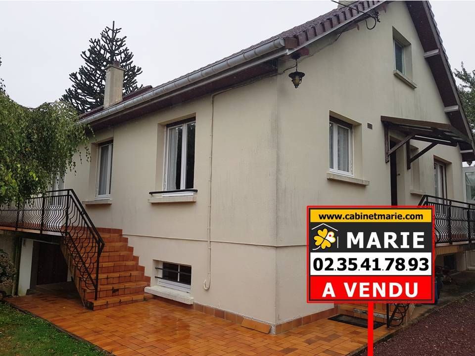 Pavillon avec terrasse et garage à la vente Goderville