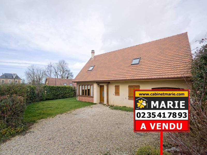 VENDU ! EN EXCLUSIVITÉ, Maison traditionnelle avec possibilité de vie de PLAIN-PIED à proximité de ST-ROMAIN DE COLBOSC (76430)