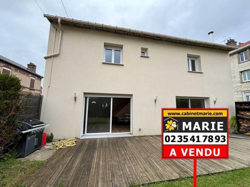 VENDU ! Maison récente NON-MITOYENNE avec JARDIN CLOS située rue pavillonnaire de Graville au HAVRE (76600)