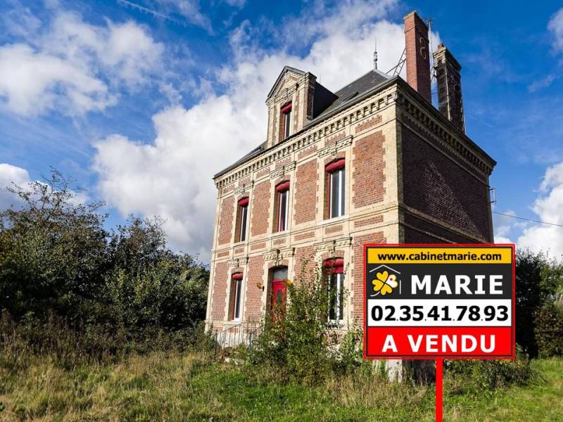 VENDU ! Maison de CARACTÈRE en vente sur belle parcelle 1650m² située à proximité de Saint-Romain de Colbosc (76430)
