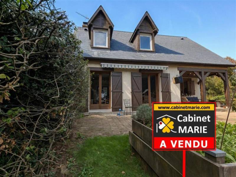 VENDU ! En EXCLUSIVITÉ, Maison NON-MITOYENNE en BON ÉTAT très bien située à MANÉGLISE (76133)
