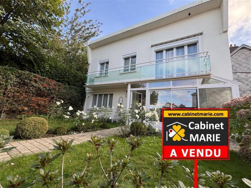 VENDU ! BEAU VOLUME 130m² en BON ÉTAT située au HAVRE (76620) - SANVIC VAL SOLEIL-VORNIER
