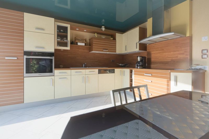 À vendre, JOLI PLAIN-PIED TOTAL T4 avec BEAUX VOLUMES situé canton SAINT ROMAIN 76430, secteur convoité !