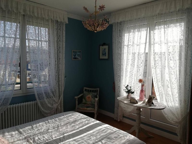 À vendre, BELLE MAISON T5 - GRANDS VOLUMES - avec JOLI JARDIN CLOS située au HAVRE - Secteur SANVIC 76620