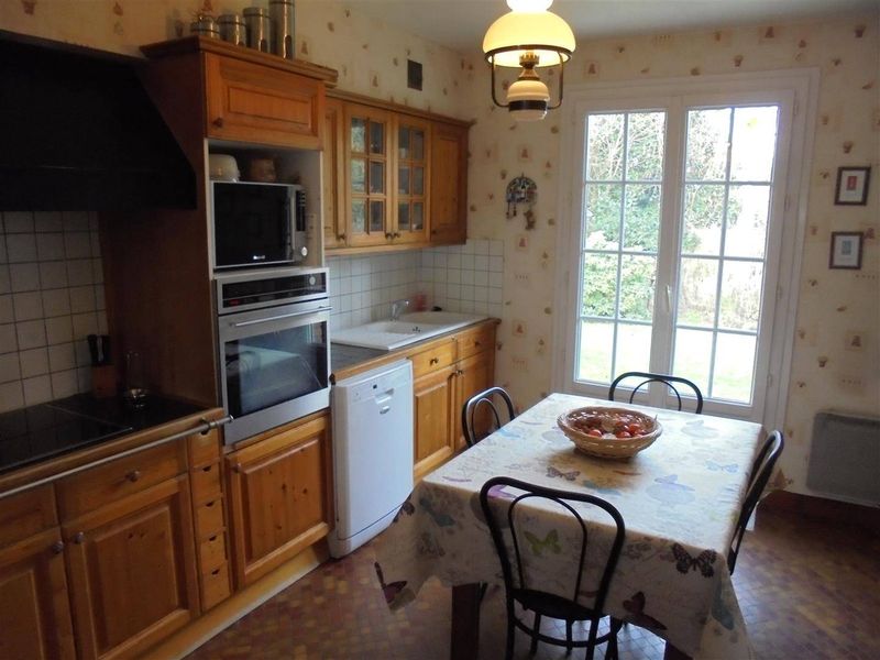 BEAU PAVILLON TRADITIONNEL FAMILIAL en vente à HARFLEUR BEAULIEU 76700