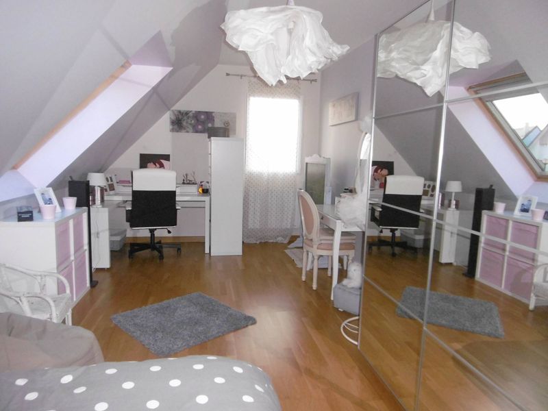BEAU PAVILLON RÉCENT avec GRANDE PIÈCE DE VIE à vendre à SAINT ROMAIN-CENTRE (76430)