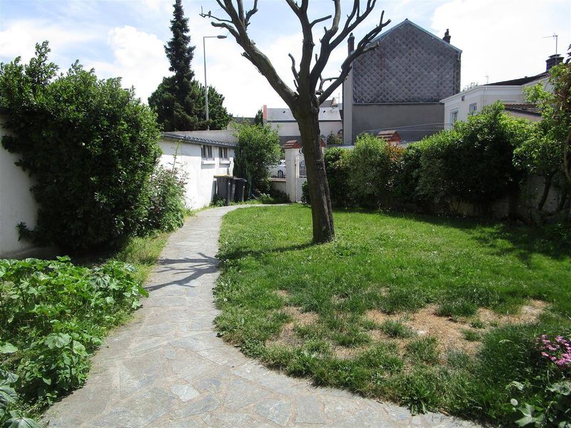 BELLE MAISON DE CARACTÈRE F5 avec GARAGE 2V. et JARDIN au HAVRE - SAINTE CÉCILE (76610)