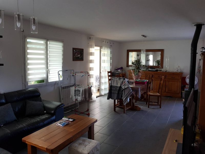 À vendre, PAVILLON FAMILIAL T6 avec vie de PLAIN-PIED situé à 5 minutes d'ÉTRETAT (76790)