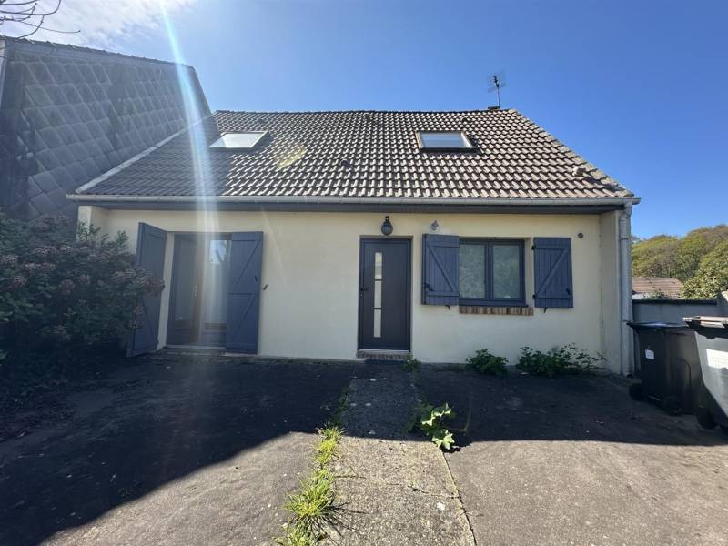 Maison NON-MITOYENNE en BON ÉTAT idéalement située proche FORÊT de Montgeon au HAVRE (76610)