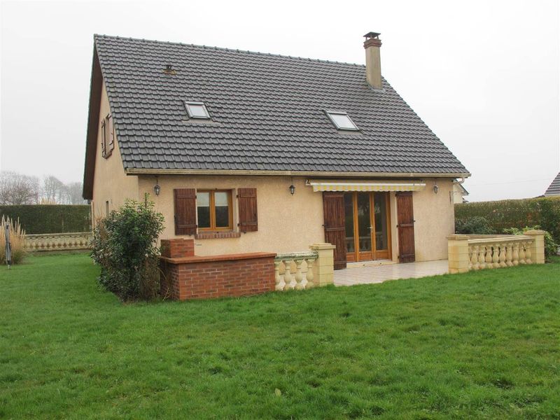 PAVILLON TRADITIONNEL RÉCENT avec VOLUME FAMILIAL en vente à 5 min. ÉTRETAT 76790