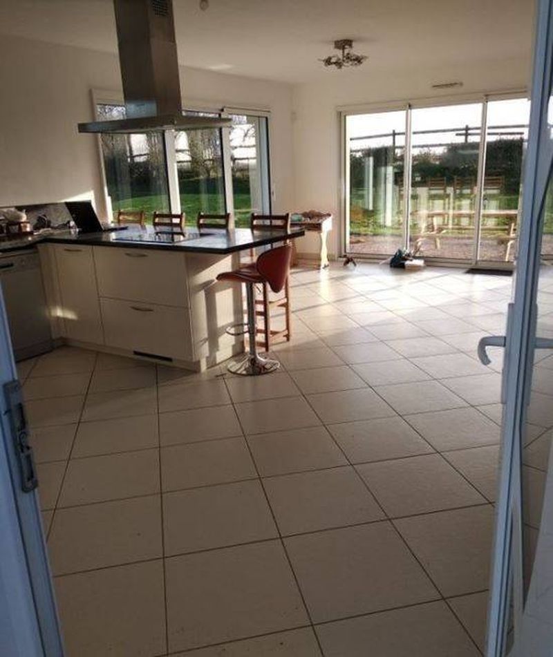 À vendre, BEAU PLAIN-PIED RÉCENT T4  sur TERRAIN PAYSAGER 1800m² situé proche ÉTRETAT 76790.
