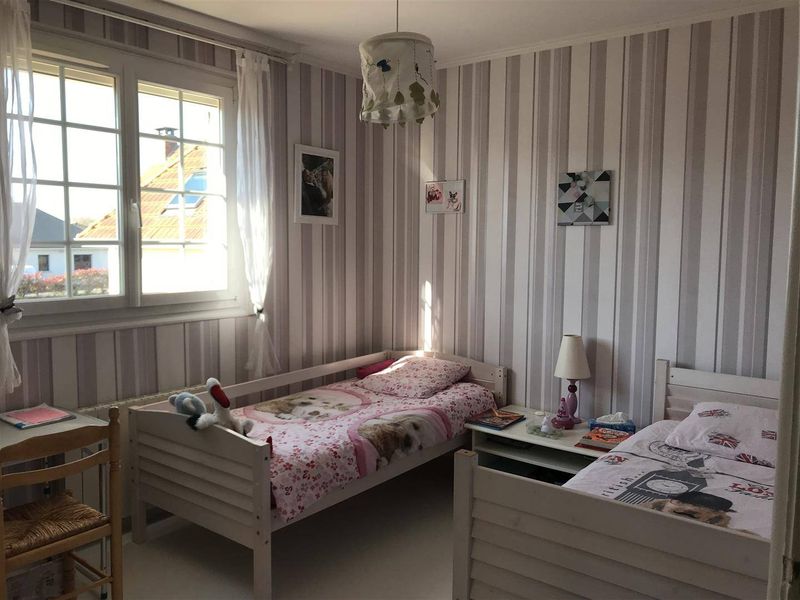 JOLI PAVILLON TRADITIONNEL T4 sur 900m² TERRAIN CLOS et ARBORÉ en vente à OCTEVILLE SUR MER 76930