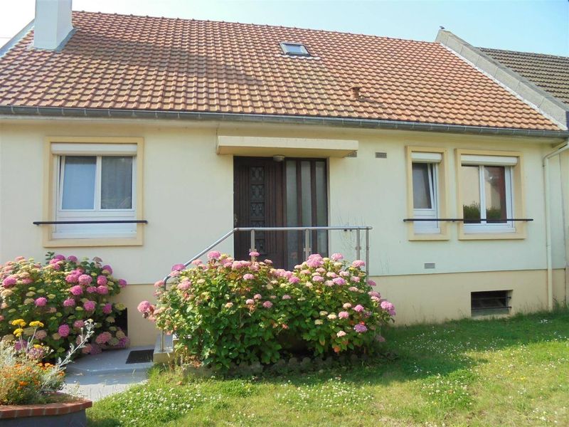 MAISON FAMILIALE sur SOUS-SOL COMPLET situé à DOLLEMARD 76620 - limite STE ADRESSE