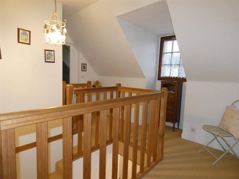 MAISON TRADITIONNELLE FAMILIALE T5 sur SOUS-SOL COMPLET située au HAVRE - SANVIC 76620