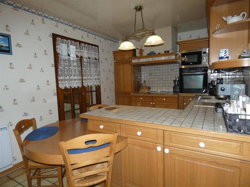 MAISON TRADITIONNELLE FAMILIALE T5 sur SOUS-SOL COMPLET située au HAVRE - SANVIC 76620