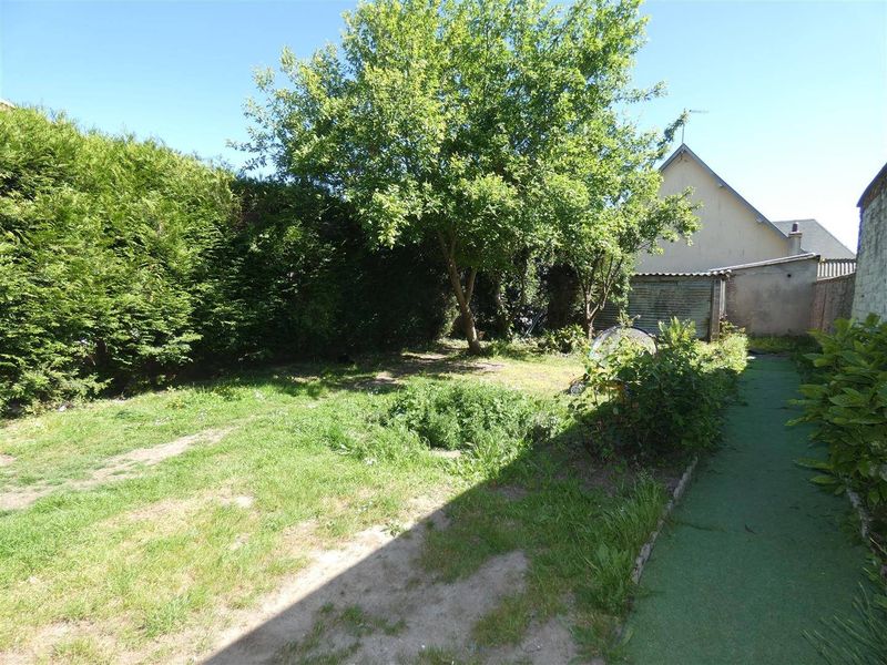 MAISON DE VILLE T4 avec JARDIN CLOS située CENTRE de GODERVILLE 76110, à 30 minutes du Havre