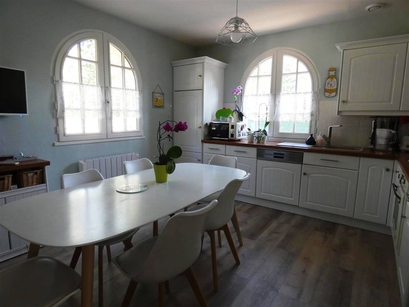 Très jolie maison INDIVIDUELLE avec CACHET en vente au HAVRE - secteur APLEMONT 76610