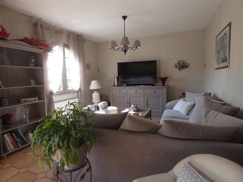 Très jolie maison INDIVIDUELLE avec CACHET en vente au HAVRE - secteur APLEMONT 76610