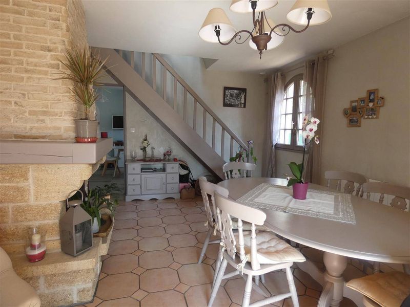 Très jolie maison INDIVIDUELLE avec CACHET en vente au HAVRE - secteur APLEMONT 76610