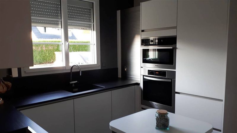 À vendre, MAISON TRADITIONNELLE T5 avec GARAGE et JARDIN CLOS située entre SAINT ROMAIN et LILLEBONNE 76170