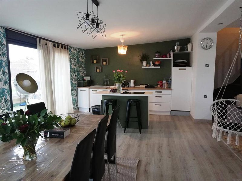 À vendre, MAISON T4 - BEAU VOLUME - avec GARAGE et JARDIN CLOS située au HAVRE - MARE AU CLER (76620) Limite SANVIC