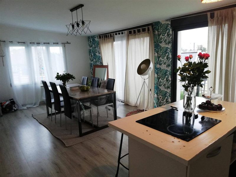 À vendre, MAISON T4 - BEAU VOLUME - avec GARAGE et JARDIN CLOS située au HAVRE - MARE AU CLER (76620) Limite SANVIC