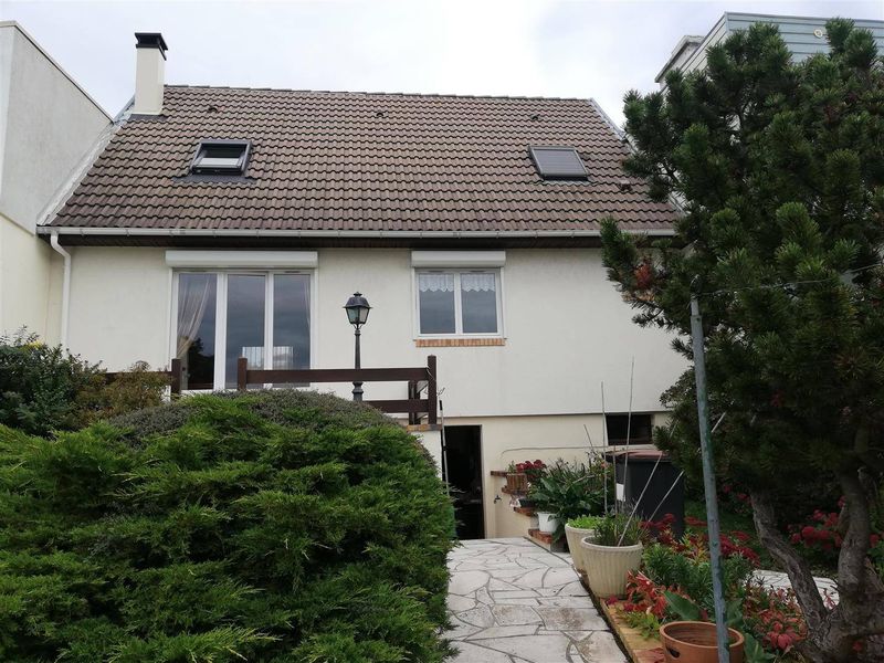 MAISON T5 ,  en vente secteur CALME au HAVRE -DOLLEMARD 76620