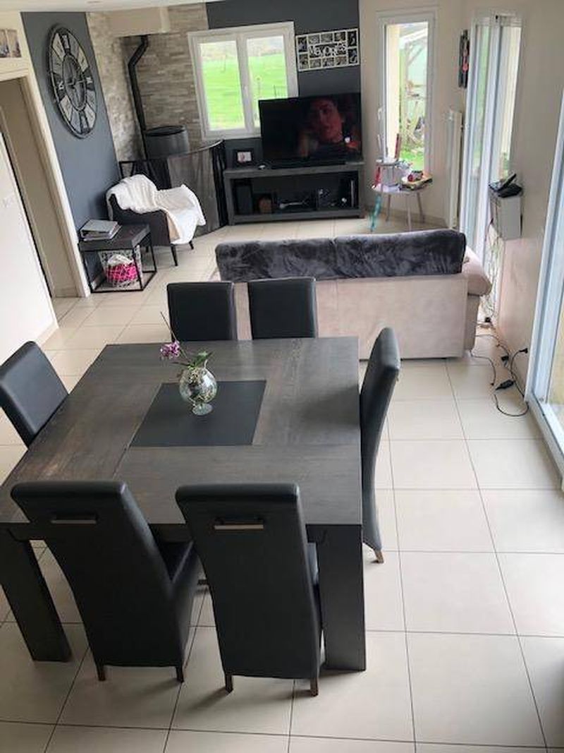 À vendre, PAVILLON FAMILIAL T5 sur TRÈS BEAU TERRAIN de 1500m² situé à seulement 3 kms d' ÉTRETAT (76790)