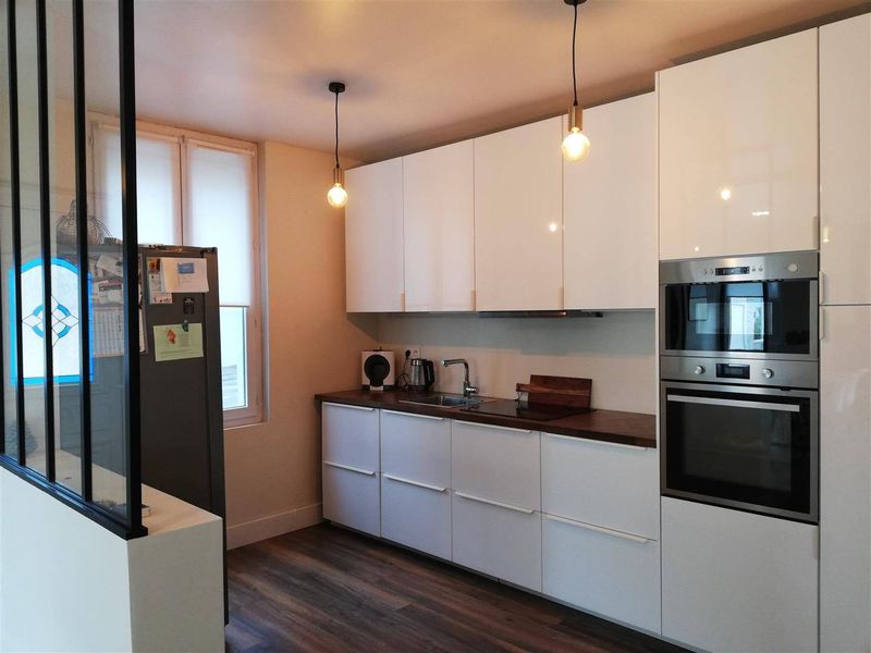À vendre, MAISON FAMILIALE 4/5 CHAMBRES avec BELLE TERRASSE ENSOLEILLÉE située au HAVRE - SANVIC 76620