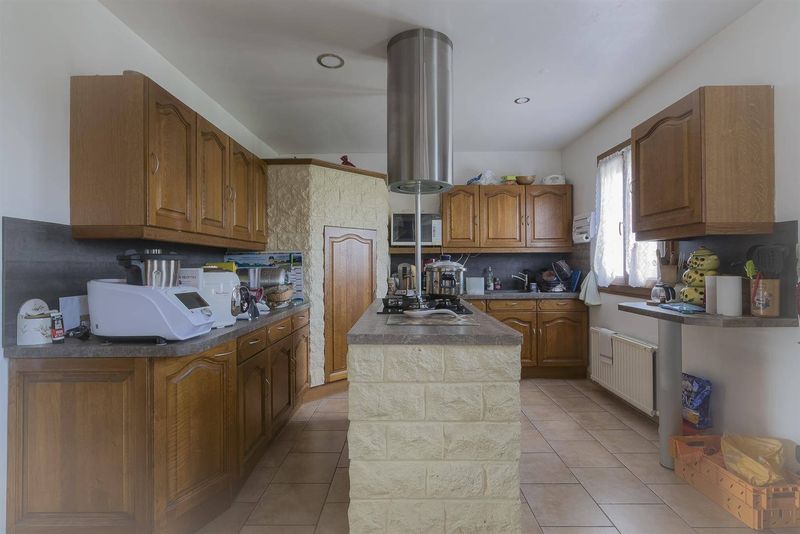 JOLI PAVILLON FAMILIAL T6 avec DOUBLE GARAGE à vendre secteur SAINT ROMAIN DE COLBOSC 76430, proche A29