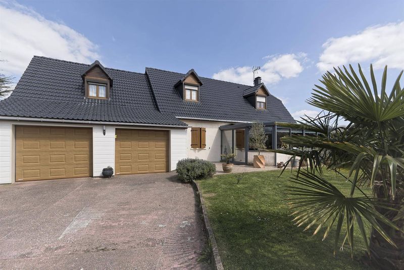 JOLI PAVILLON FAMILIAL T6 avec DOUBLE GARAGE à vendre secteur SAINT ROMAIN DE COLBOSC 76430, proche A29