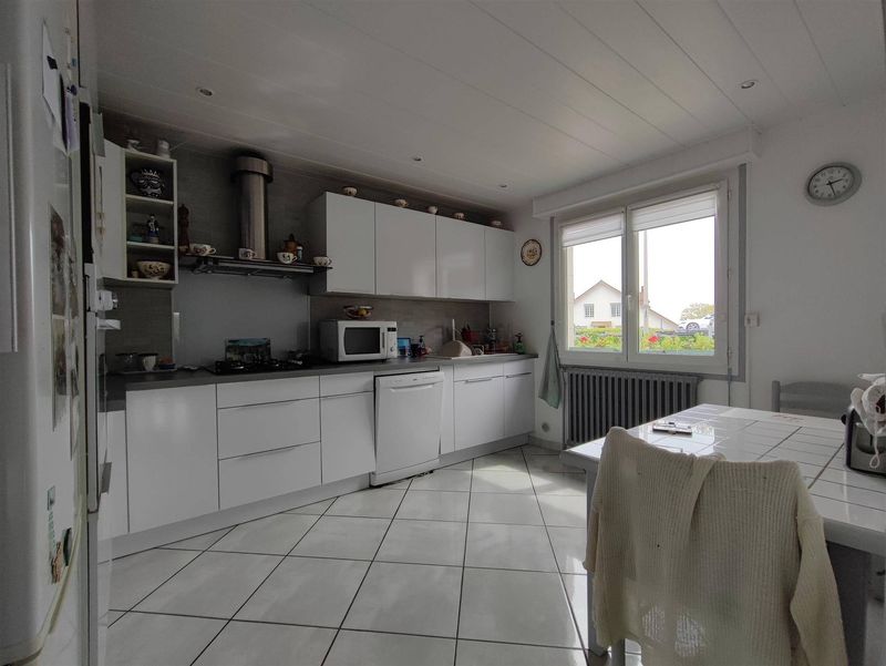 Maison avec vie de PLAIN-PIED sur SOUS-SOL COMPLET bien située à ST-ROMAIN DE COLBOSC - CENTRE (76430)