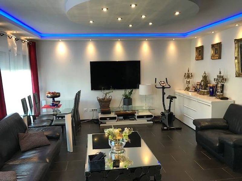 À vendre, MAISON FAMILIALE RÉCENTE T5 avec GARAGE et JARDIN CLOS située au HAVRE - TOURNEVILLE 76620