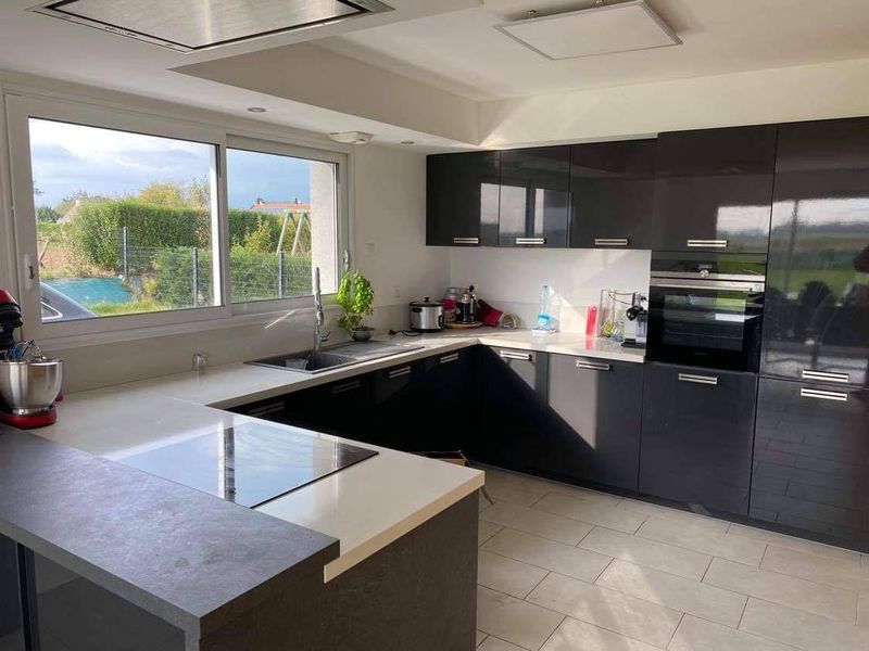 À vendre, MAISON FAMILIALE RÉCENTE T6 située à 5 min de FÉCAMP76400