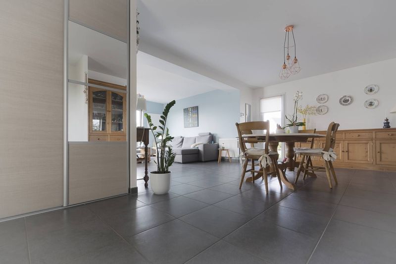 À vendre, PAVILLON CONTEMPORAIN DE 2015 avec vie de PLAIN-PIED situé sur secteur recherché FONTENAY 76290