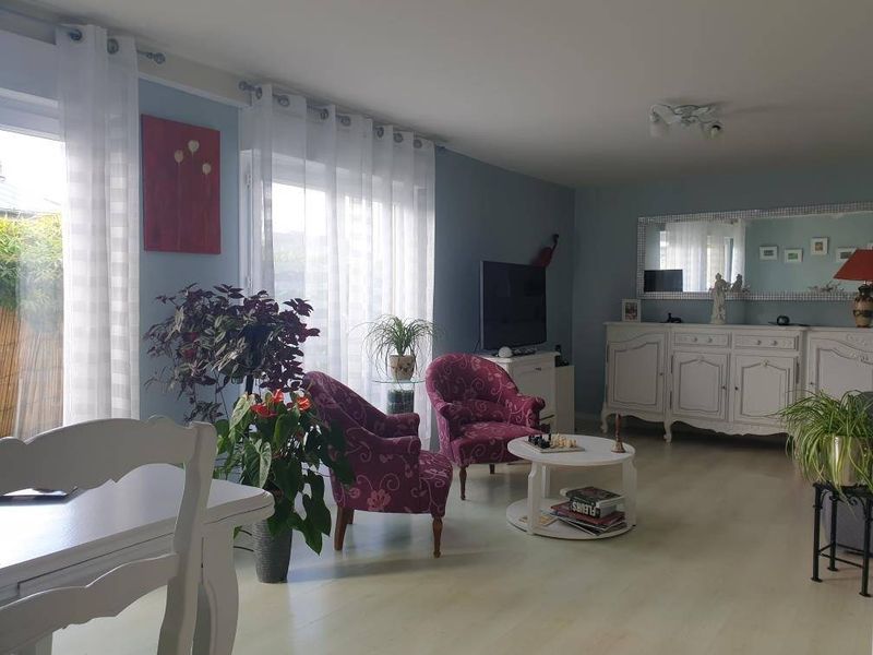 PLAIN-PIED TOTAL T4 avec GARAGE et JOLI JARDIN CLOS en vente sur LE HAVRE - proche FORÊT DE MONTGEON (76620)