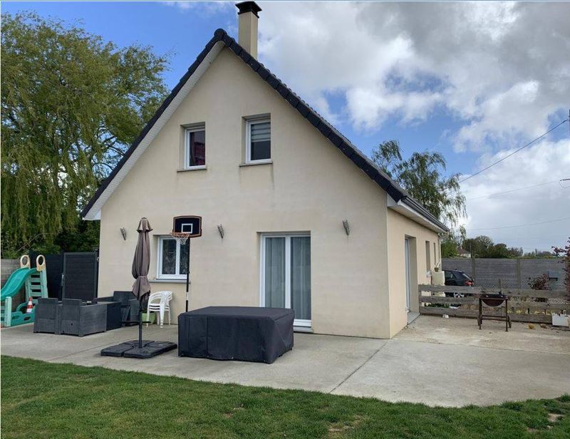 À vendre, PAVILLON FAMILIAL RÉCENT - 5 CHAMBRES - avec vie de PLAIN-PIED situé à SAINT ROMAIN 76430 - proche CENTRE BOURG