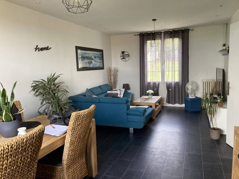 EN EXCLUSIVITÉ, MAISON sur BELLE PARCELLE de terrain, secteur PAVILLONAIRE située à GONFREVILLE L'ORCHER 76700