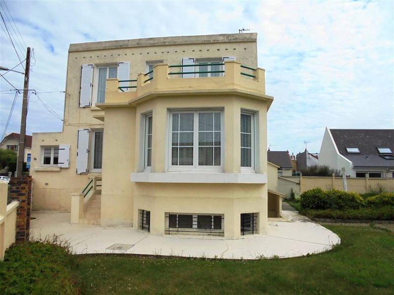 Maison avec garage, possibilité d'agrandissement en vente à SANVIC ETOILE (76620)