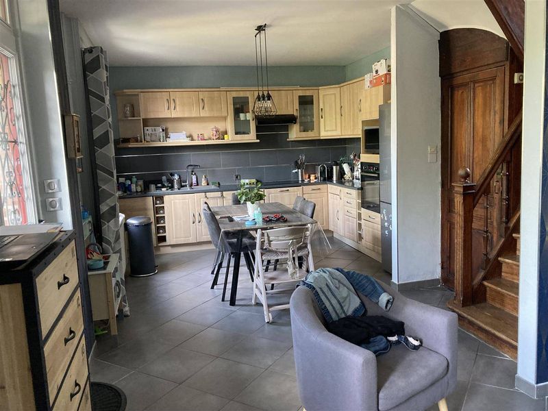 À vendre, MAISON VOLUME FAMILIAL T5 située au HAVRE, secteur FÉLIX FAURE 76620