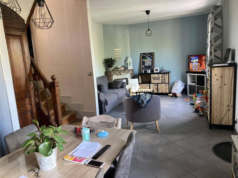 À vendre, MAISON VOLUME FAMILIAL T5 située au HAVRE, secteur FÉLIX FAURE 76620