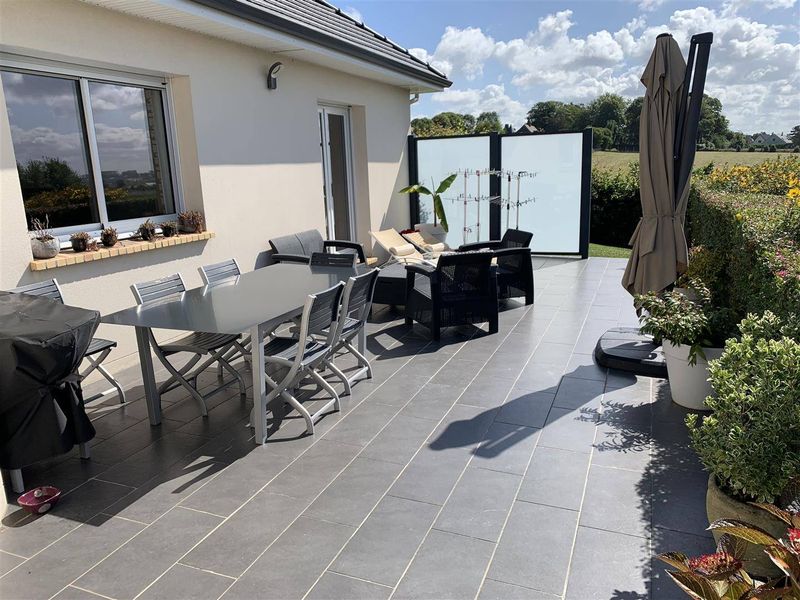 A vendre, SUPERBE CONTEMPORAIN avec VIE DE PLAIN-PIED sur la commune d'OCTEVILLE SUR MER (76930)