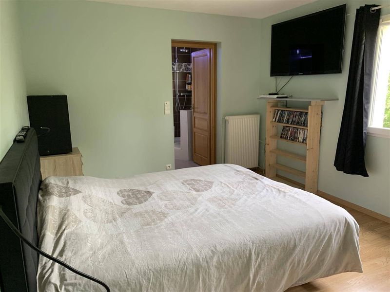 À vendre, BEAU CONTEMPORAIN T6 avec vie de PLAIN PIED, JARDIN et GARAGE 2V situé à 5 minutes d'ÉTRETAT (76790)
