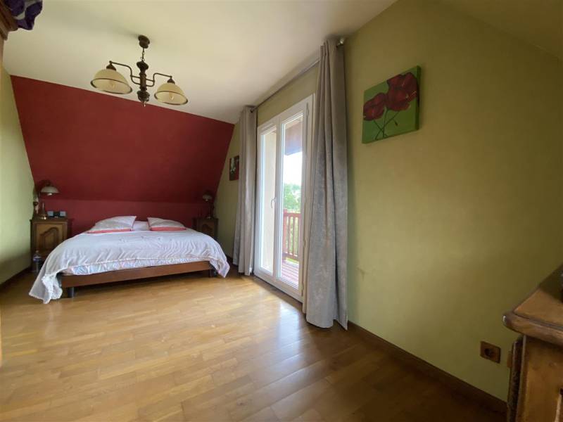 Maison BEAU VOLUME sur SOUS-SOL COMPLET idéalement située à OCTEVILLE-SUR-MER (76930) à quelques minutes du HAVRE (76600)