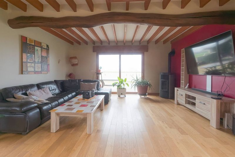 Maison à colombages avec vie de PLAIN-PIED située à proximité de SAINT-ROMAIN-DE-COLBOSC (76430)