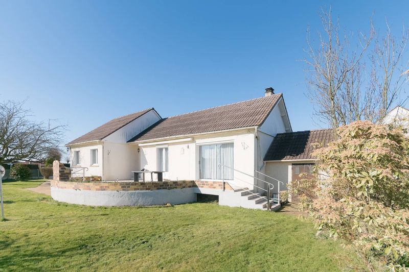 Maison de PLAIN-PIED TOTAL, Secteur CALME et RÉSIDENTIEL située à proximité de GONFREVILLE L'ORCHER (76700)